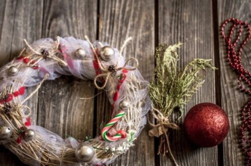 Embrace Natural Beauty With Rustic Ornaments & Accessories For your Artificial Christmas Tree
